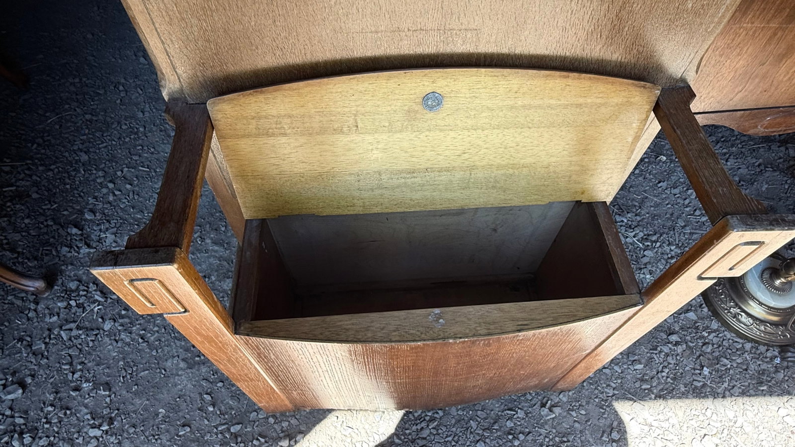1930s Arts & Crafts Hall British Tree With Mirror and Storage Bench by Harris Lebus - 9