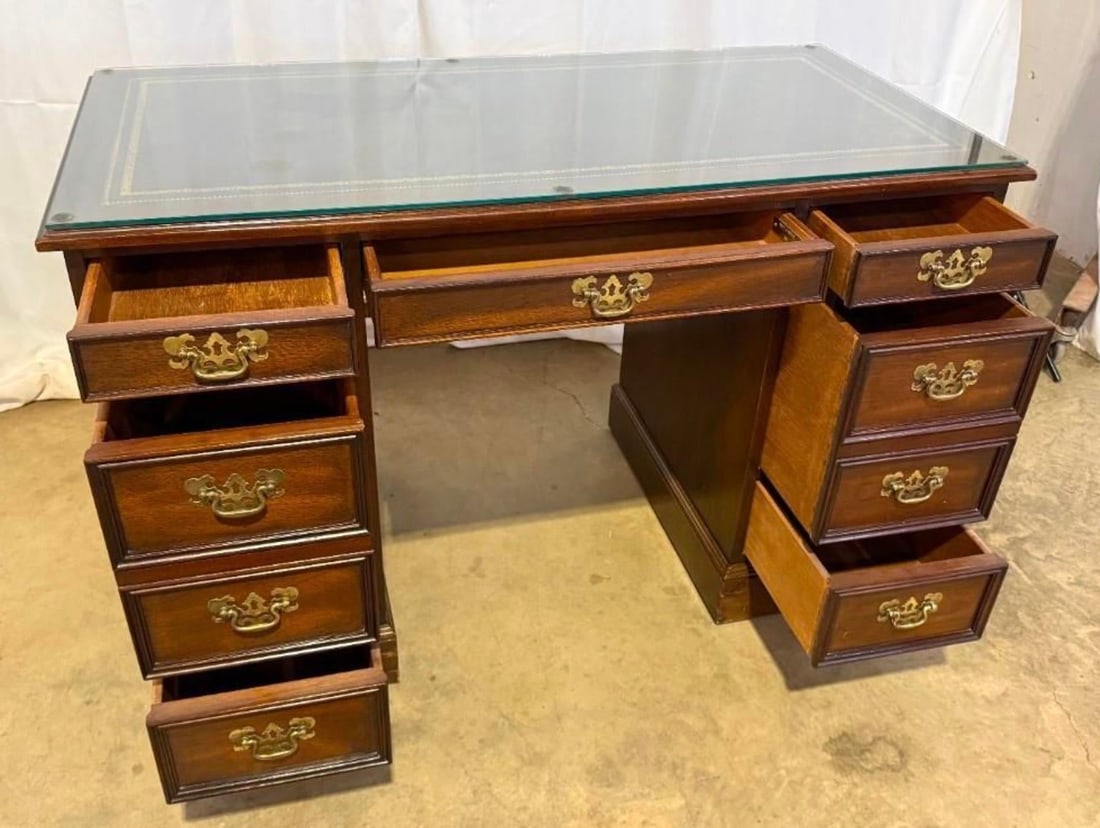 Vintage Sligh Furniture Chippendale Mahogany and Tooled Leather Top Partners Desk With Glass - 8