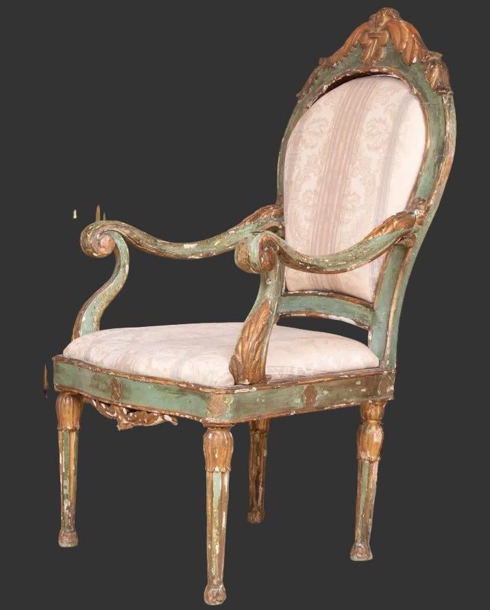 Authentic 18th Century Venetian Carved Wood and Gesso Hall Chair - 3