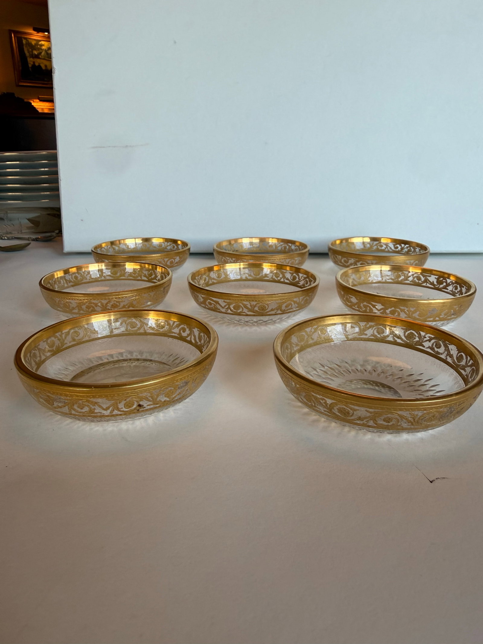 1900s Set of 8 Saint-Louis "Thistle Gold" Crystal Bowls "” Signed - 3