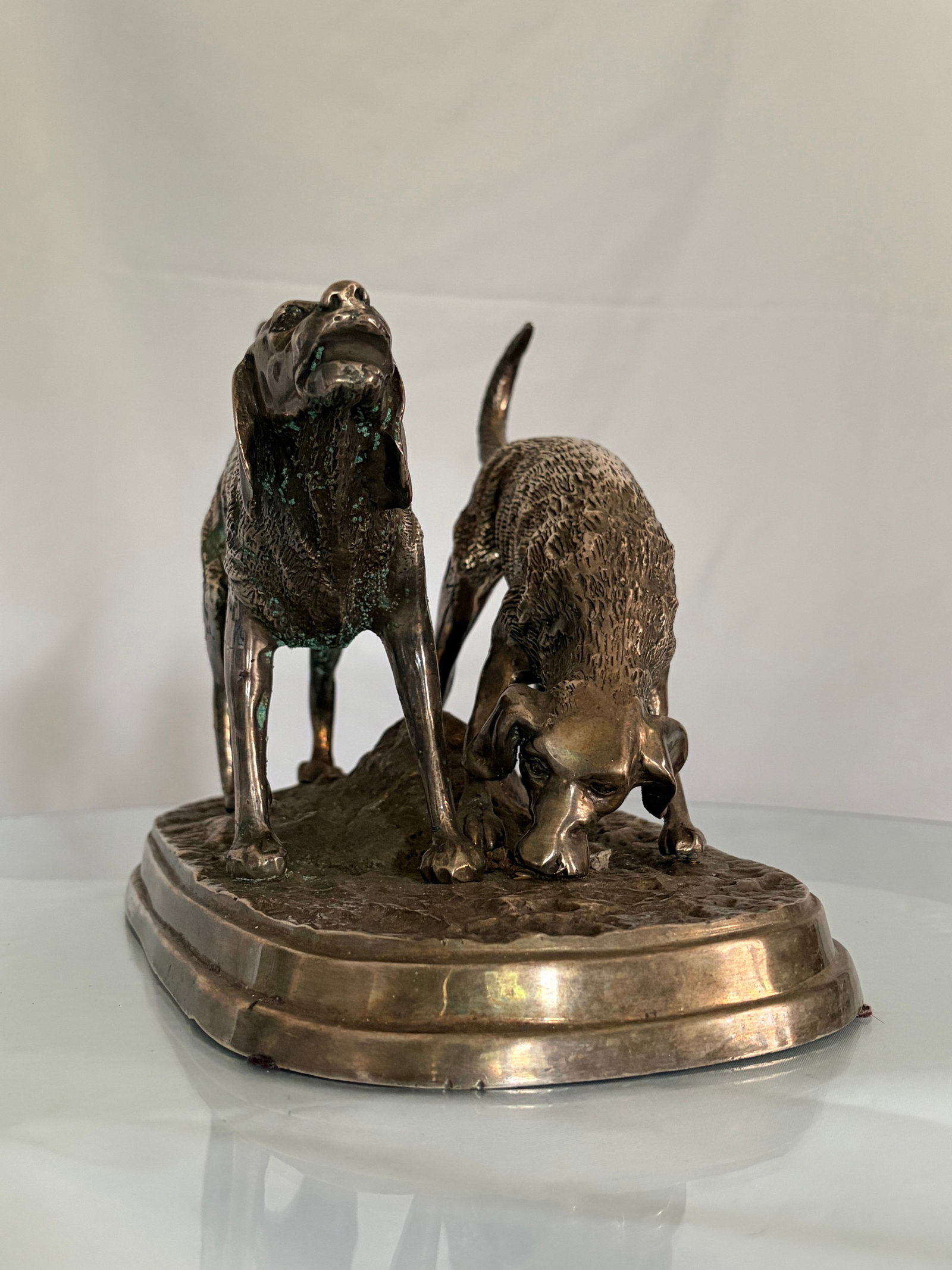 Mid 20th Century French Animalier Style Hunting Dogs Sculpture After Alfred Dubucand - 4