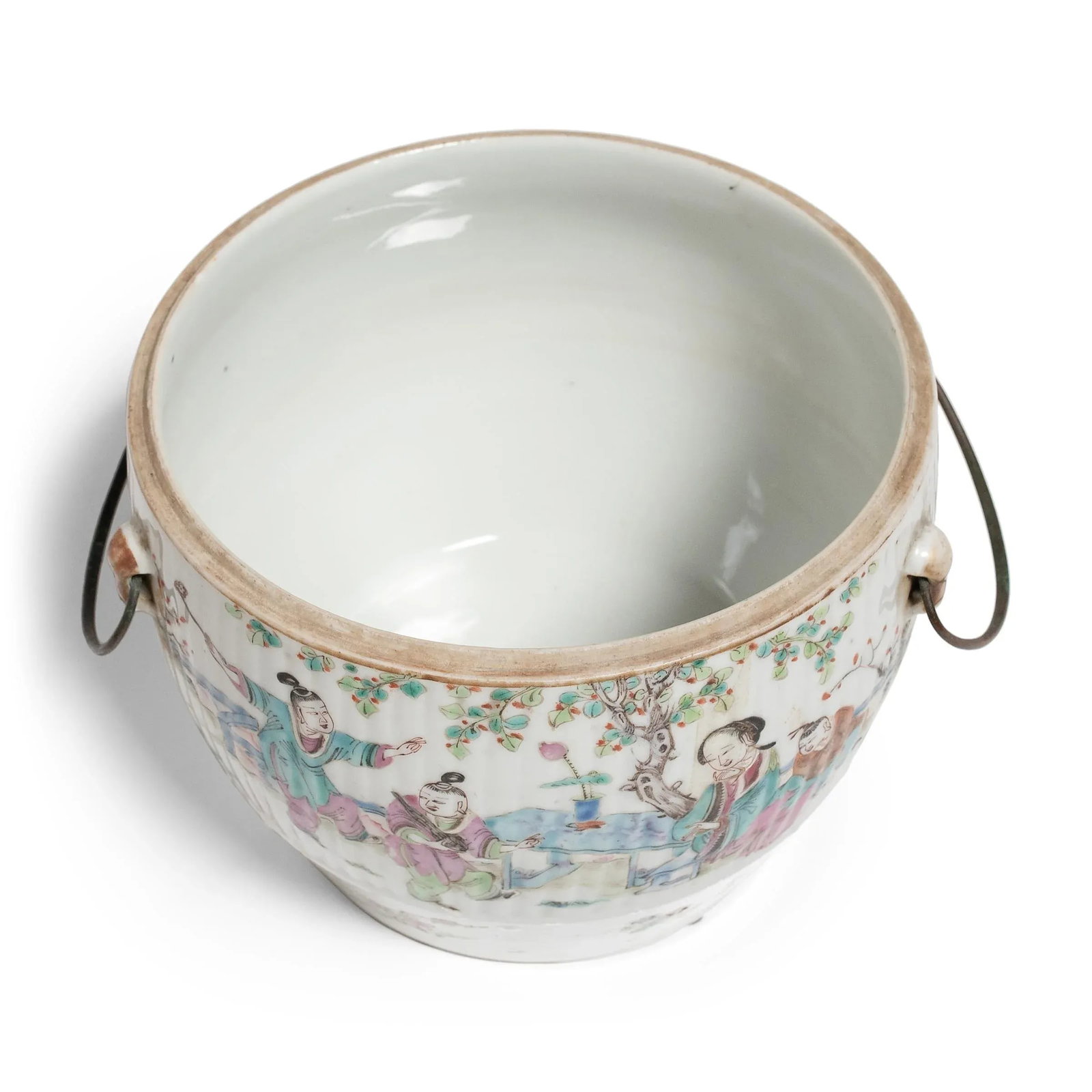 Chinese Famille Rose Soup Tureen With Children at Play, Circa 1870 - 5