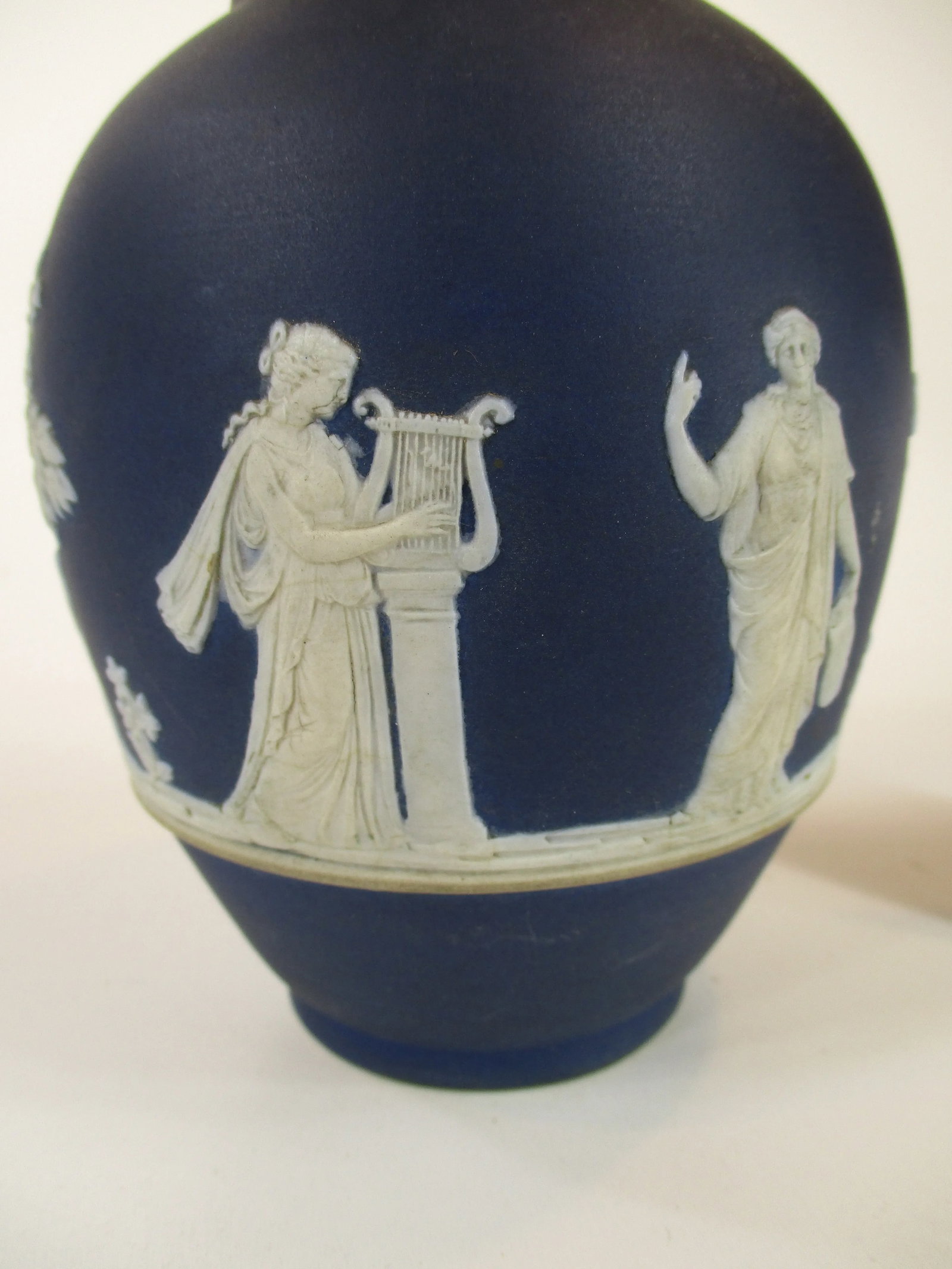 Early 20th Century Porcelain Adams Tunstall Wedgwood Cobalt Blue Classical Greek Figures Vase - 2
