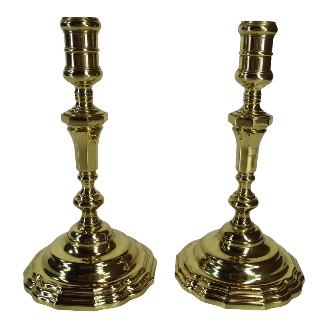 Mid 20th Century Solid Brass Candlesticks Georgan Style Baldwin Made in the Usa - a Pair: Solid Brass Candlesticks about 9" tall. Vintage Baldwin Made in the Usa Condition: Alterations: Original Condition Unaltered Imperfections: Some Imperfections Condition Notes: In very good vintage Con
