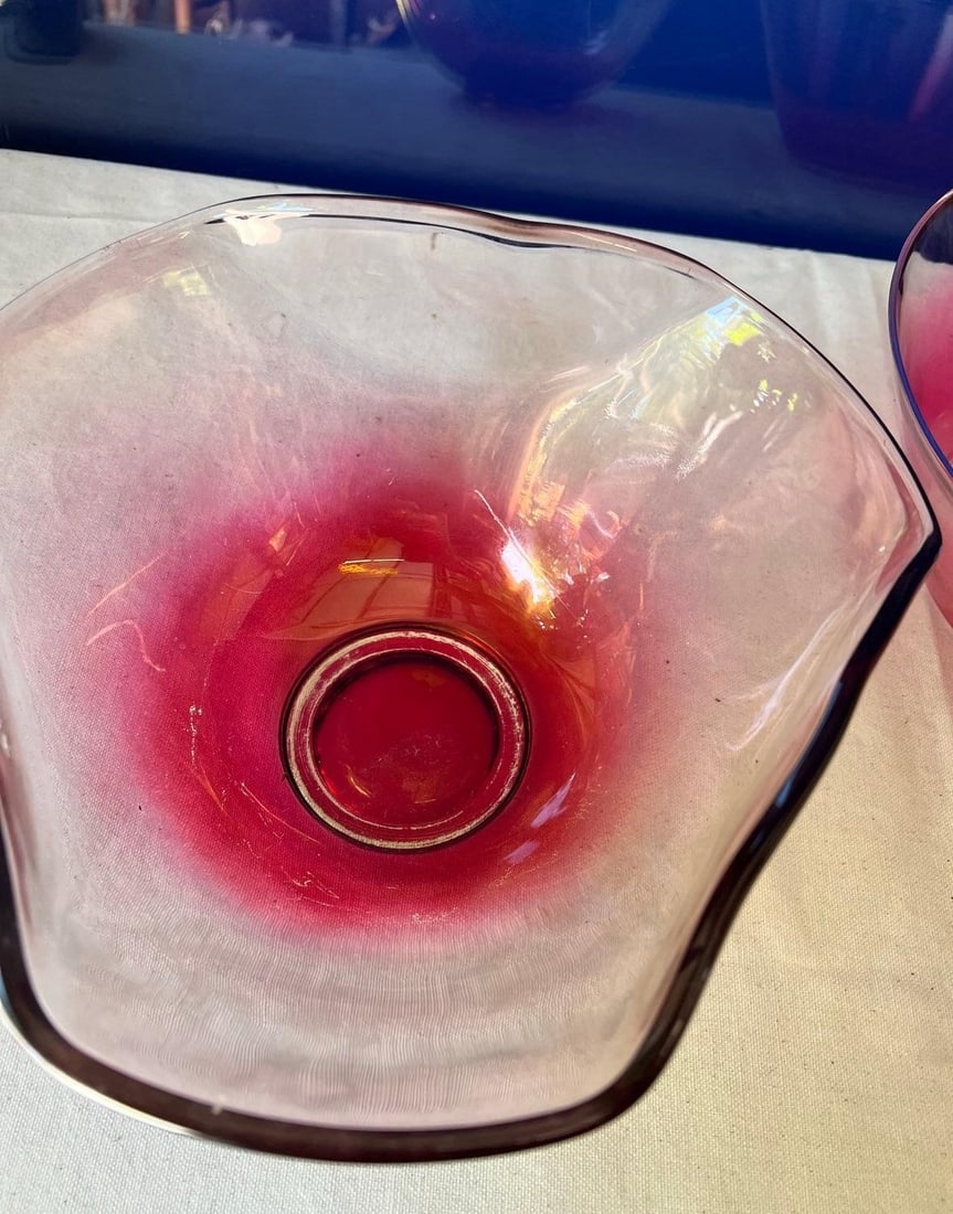 1970s Pink Glass Serving Bowls- Set of 2 - 2