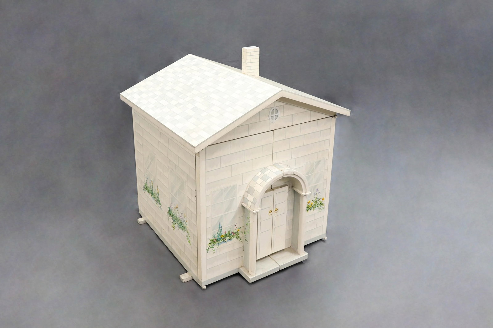 Vintage White Painted Dollhouse With Swing-Open Front - 4