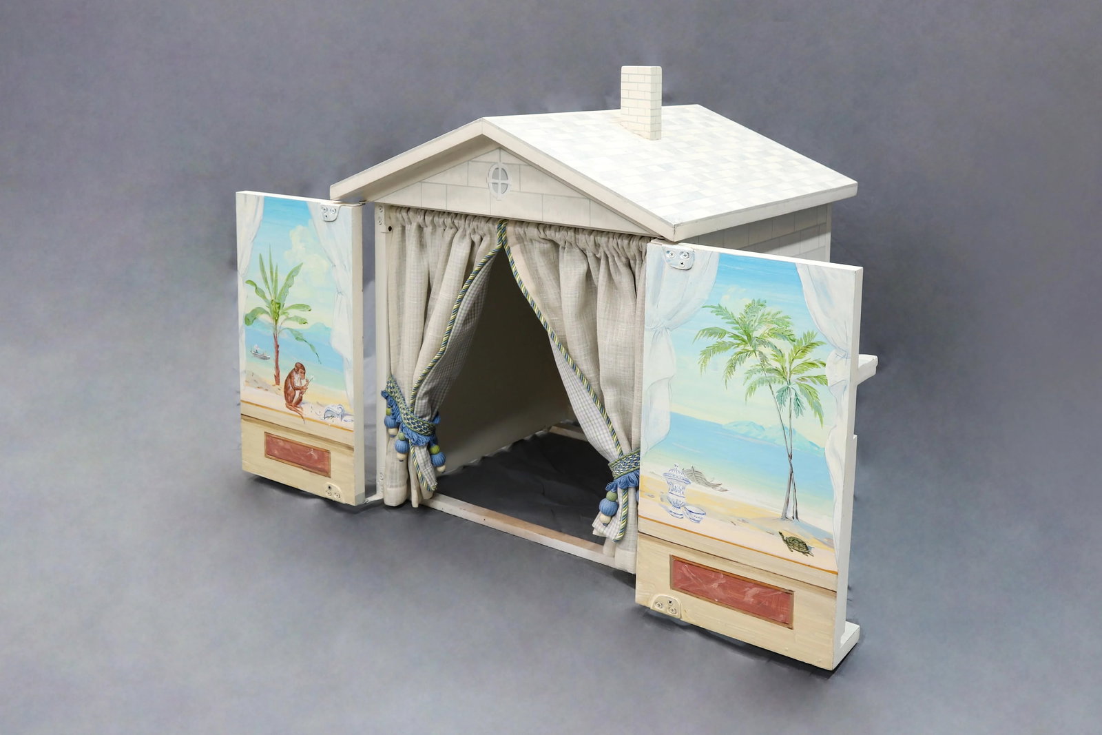 Vintage White Painted Dollhouse With Swing-Open Front - 6