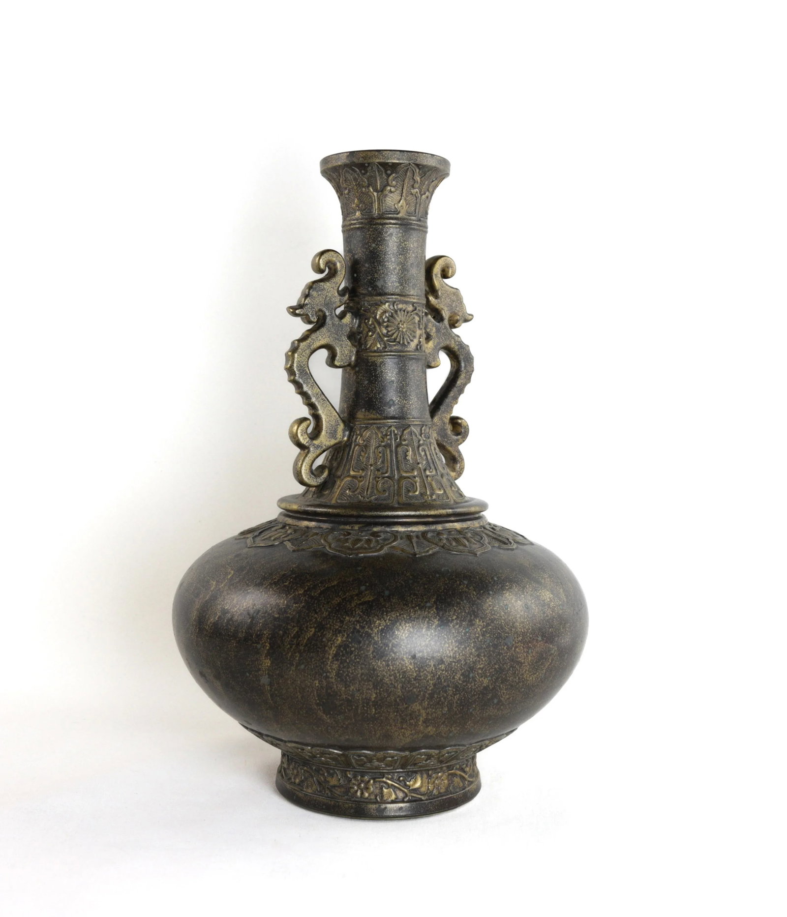 Qianlong Mark, Qing Dynasty, Antique Copper Glaze and Gold-Sprinkled Double-Eared Vase - 12