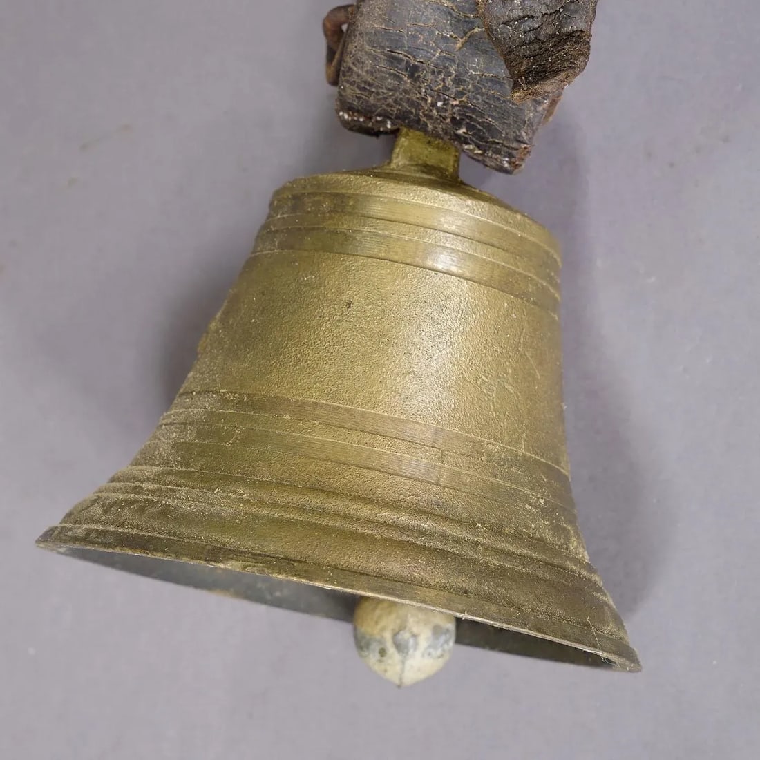 Swiss Casted Bronze Cattle Bell Ca. 1900s - 4