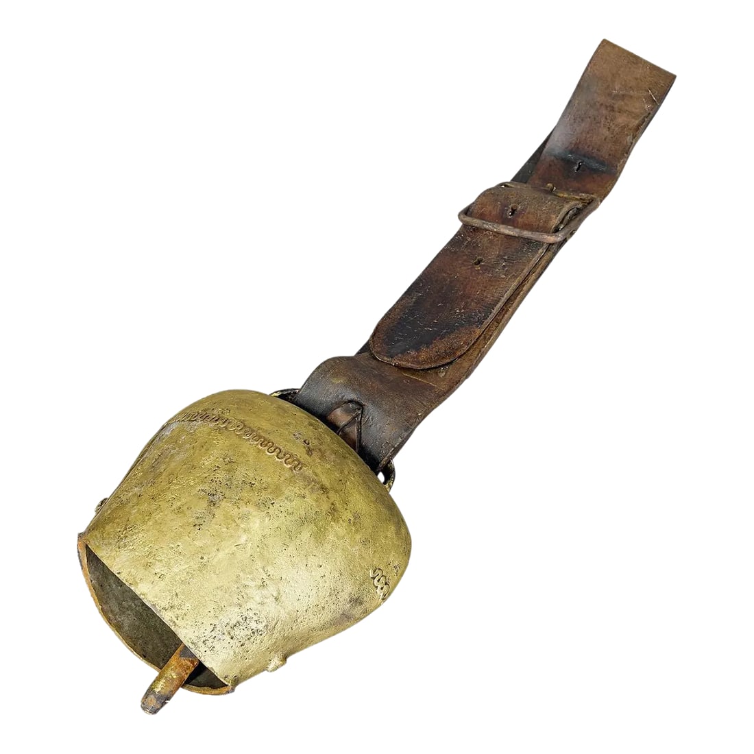 Large Handforged Cattle Bell Made in Switzerland Ca. 1900s: Large Handforged Cattle Bell Made in Switzerland ca. 1900s A large antique handforged cattle bell, made in Switzerland around 1900. The bell comes with its original brown leather strap with buckle. Be