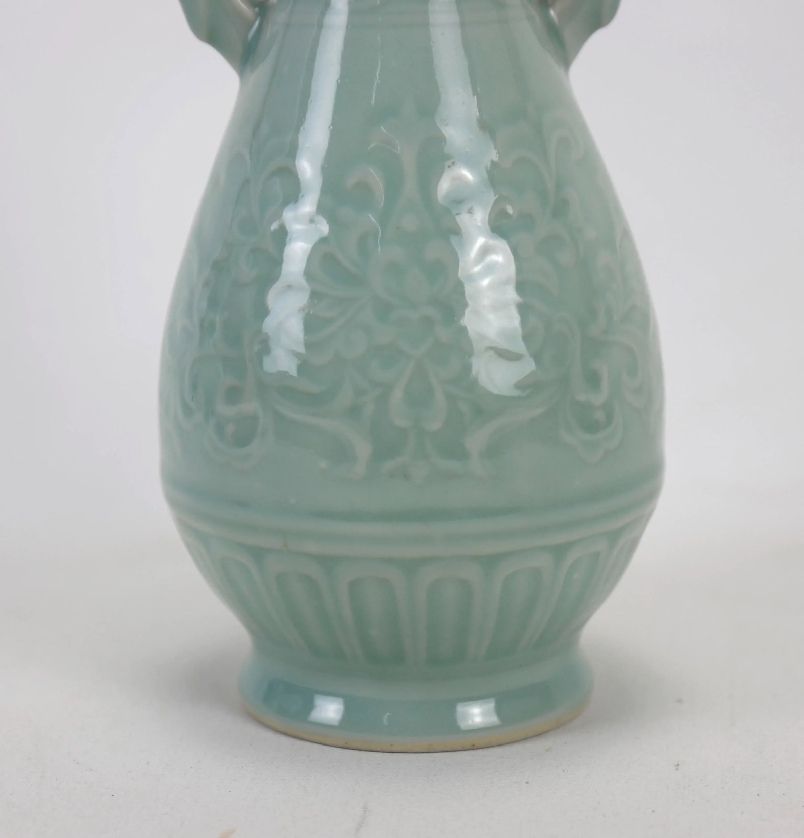 A Pair of 20th Century Celadon Vases With Handles - 6