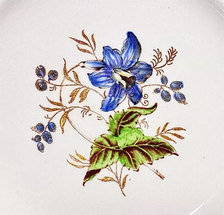 Wedgwood China Corinthian Hampton Court Salad Plates - Set of 6 - 3