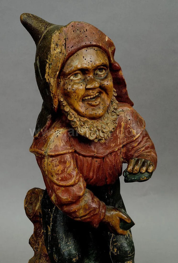 Carving of a Dwarf With Snuffbox 19th Century - 2