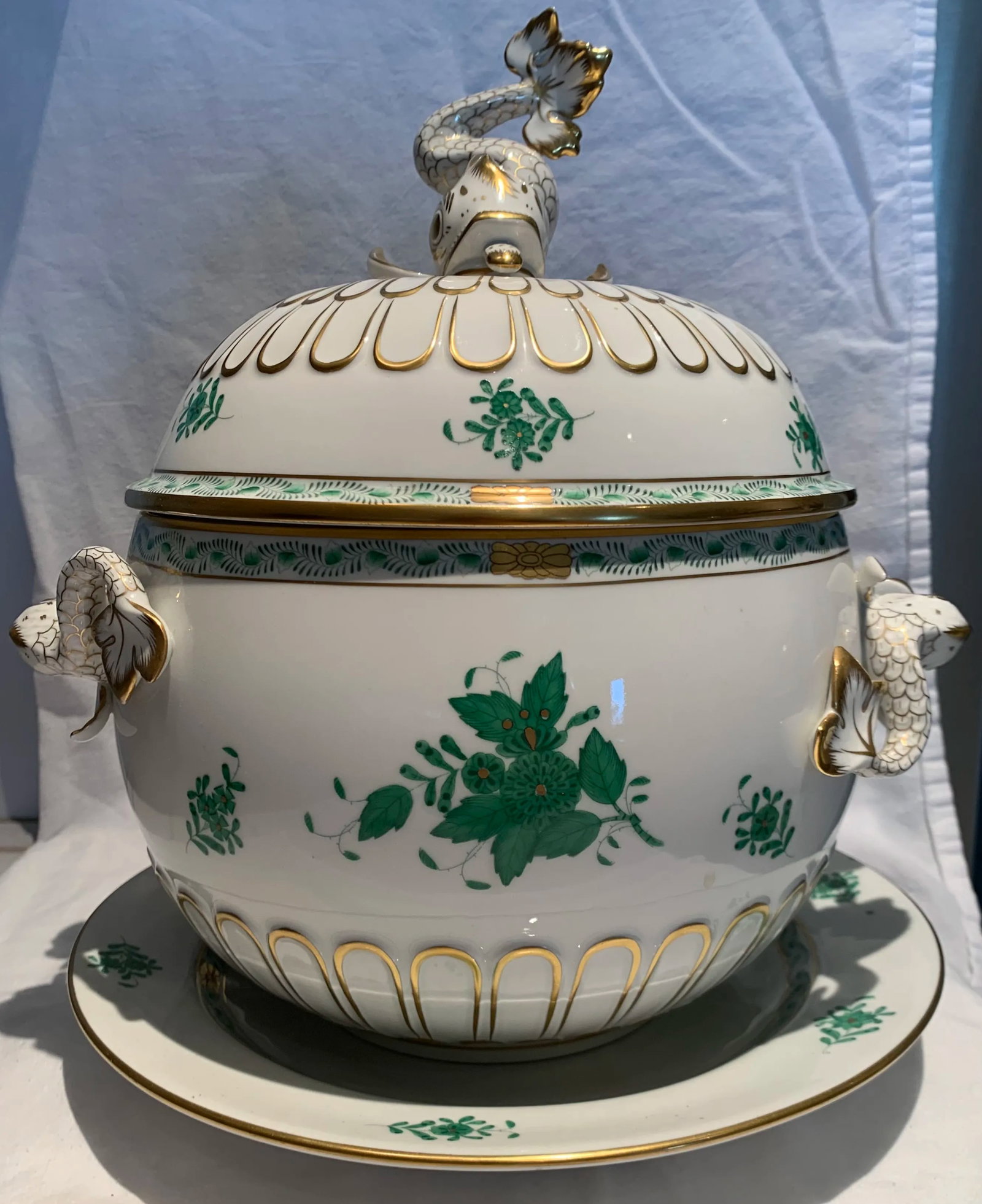 1920s Hungarian Serving Bowl & Underplate - 6