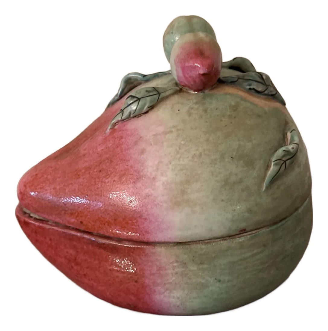 Antique 19th Century Chinese Export Porcelain Altar Temple Fruit Offering Box Mango: Chinese Export Famille Rose Diminutive Altar Fruit 'mango' Box, Rare China, Late Qing period 1890-1910 Condition: Alterations: Original Condition Unaltered Imperfections: Some Imperfections Condition 
