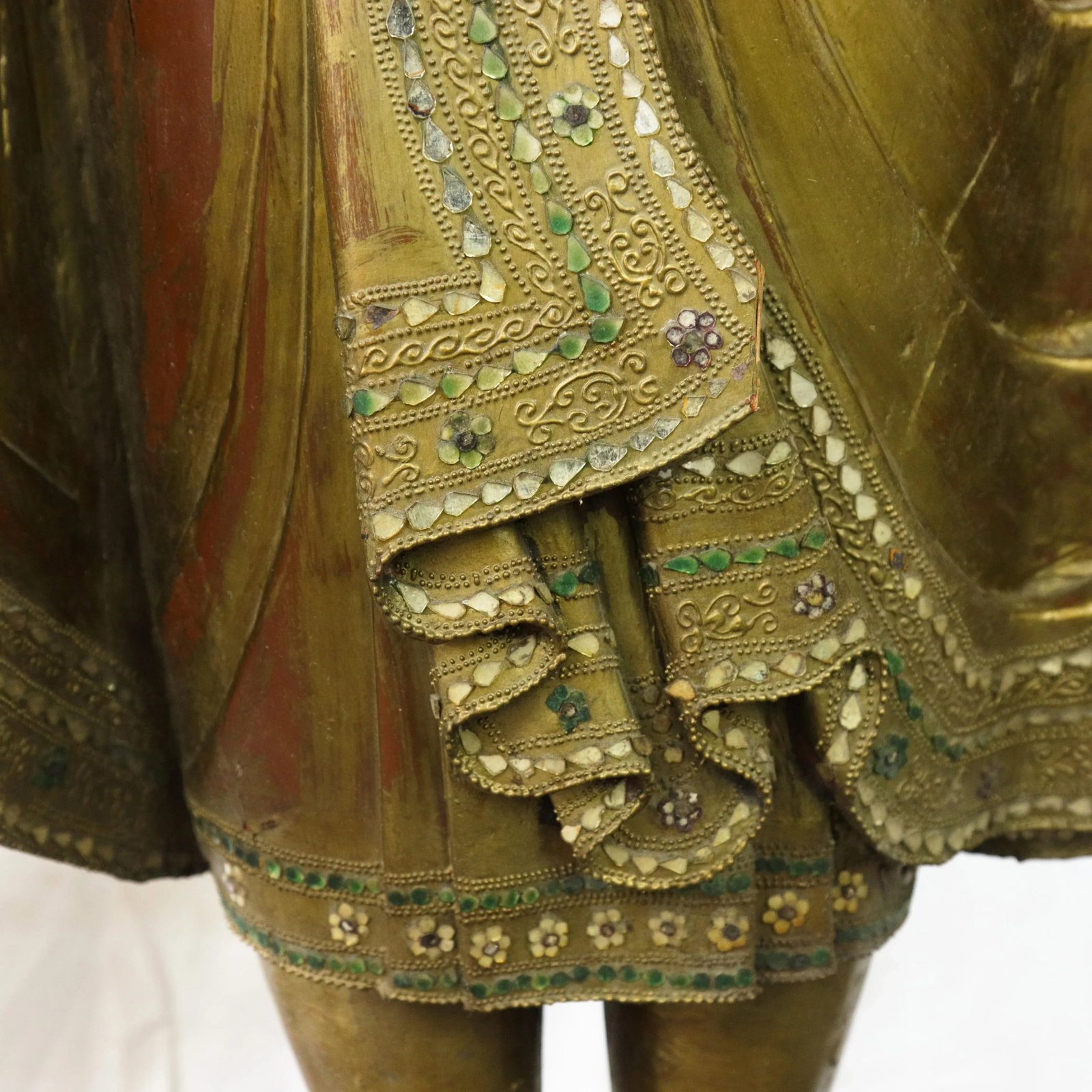 20th Century Thai Burmese Mandalay Style Standing Wooden Buddha Statue on Black Base - 7