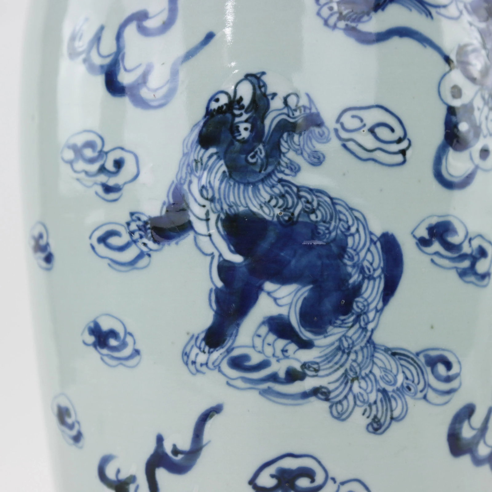 Chinese Blue and White Porcelain Vase With Foo Lions and Cloud Motif - 10