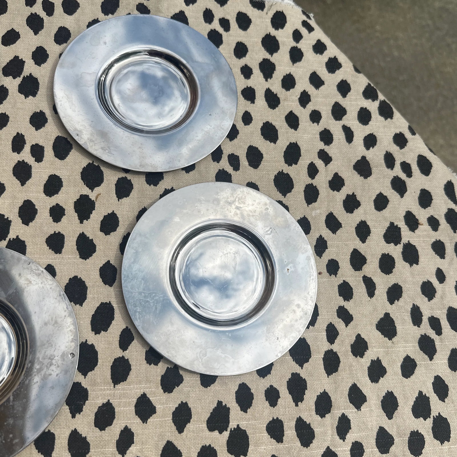 1970s Collection of Simple Silver Saucers- Set of 6 - 7