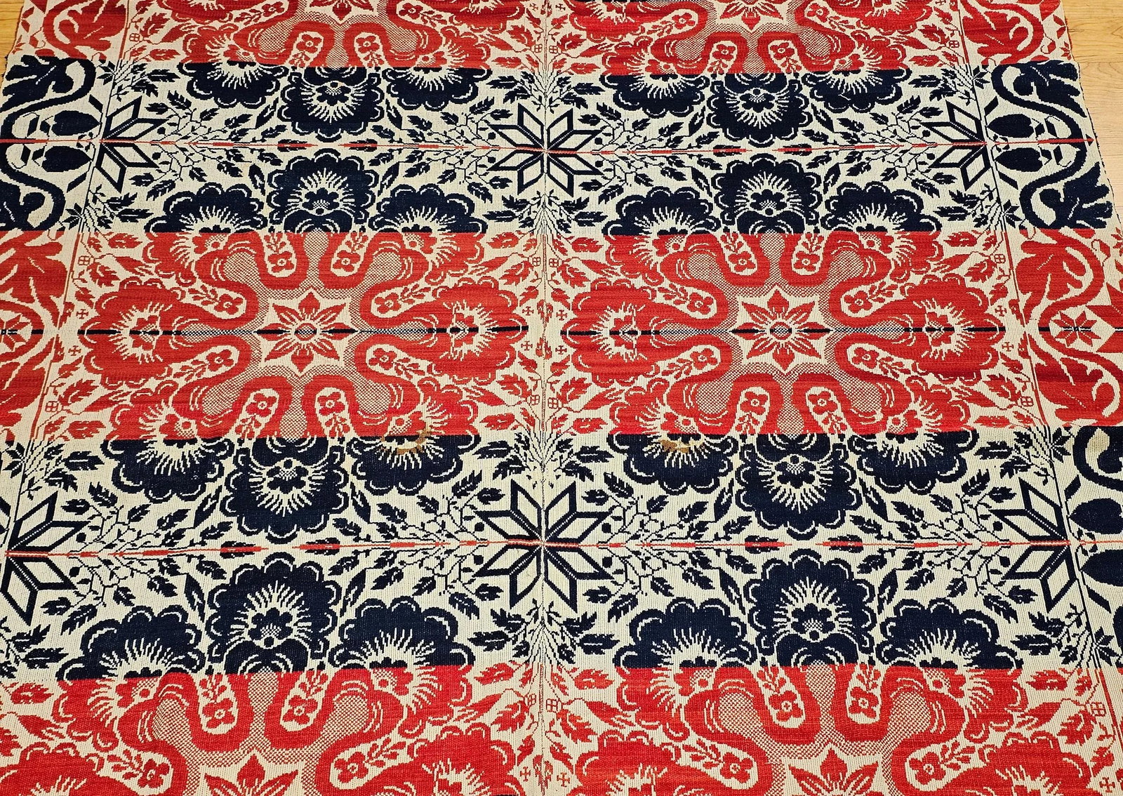 Mid 19th Century American Coverlet - 11
