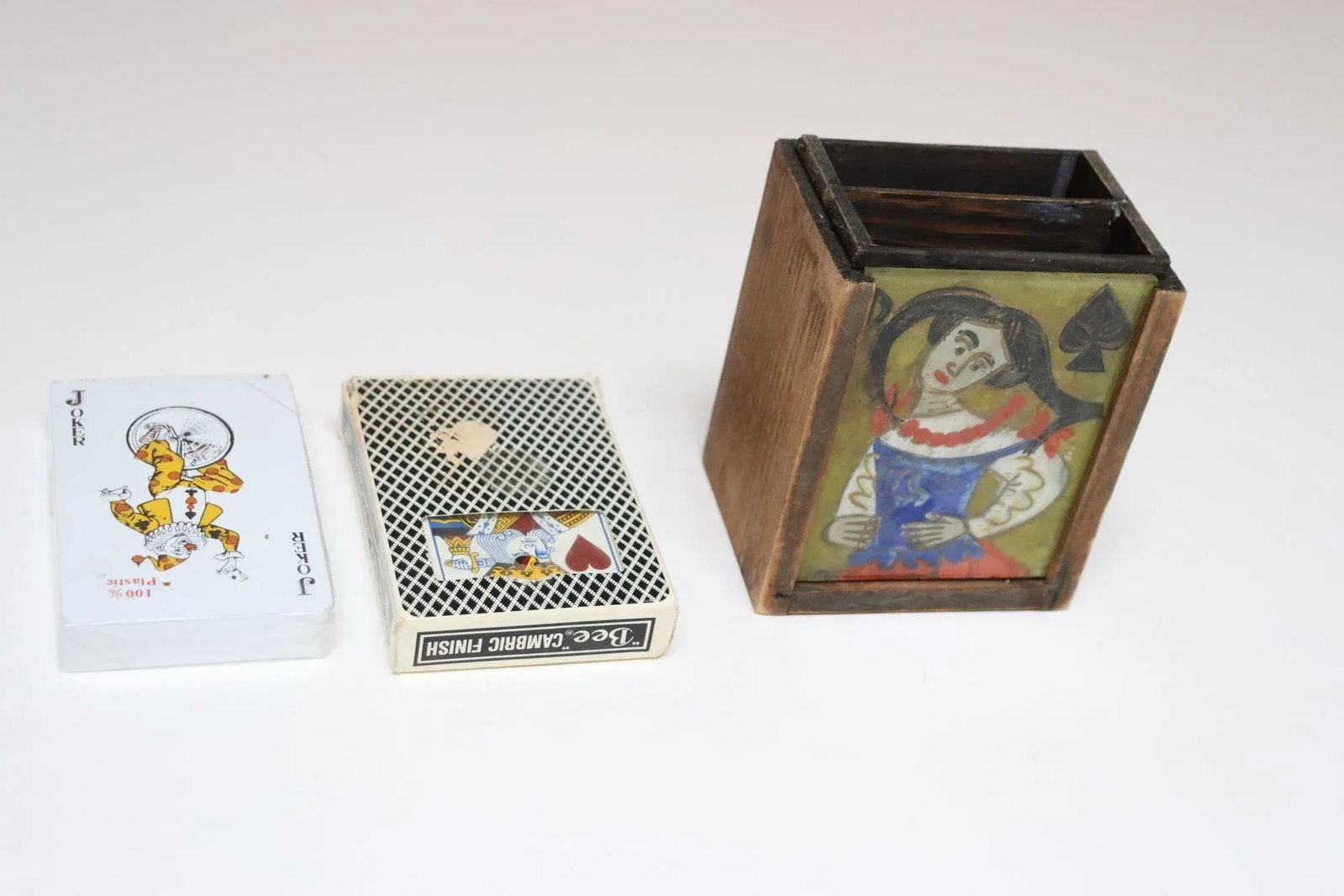 Vintage Polish Folk Art Hand-Painted Wooden Playing Card Holder by Irena Makowey - 5