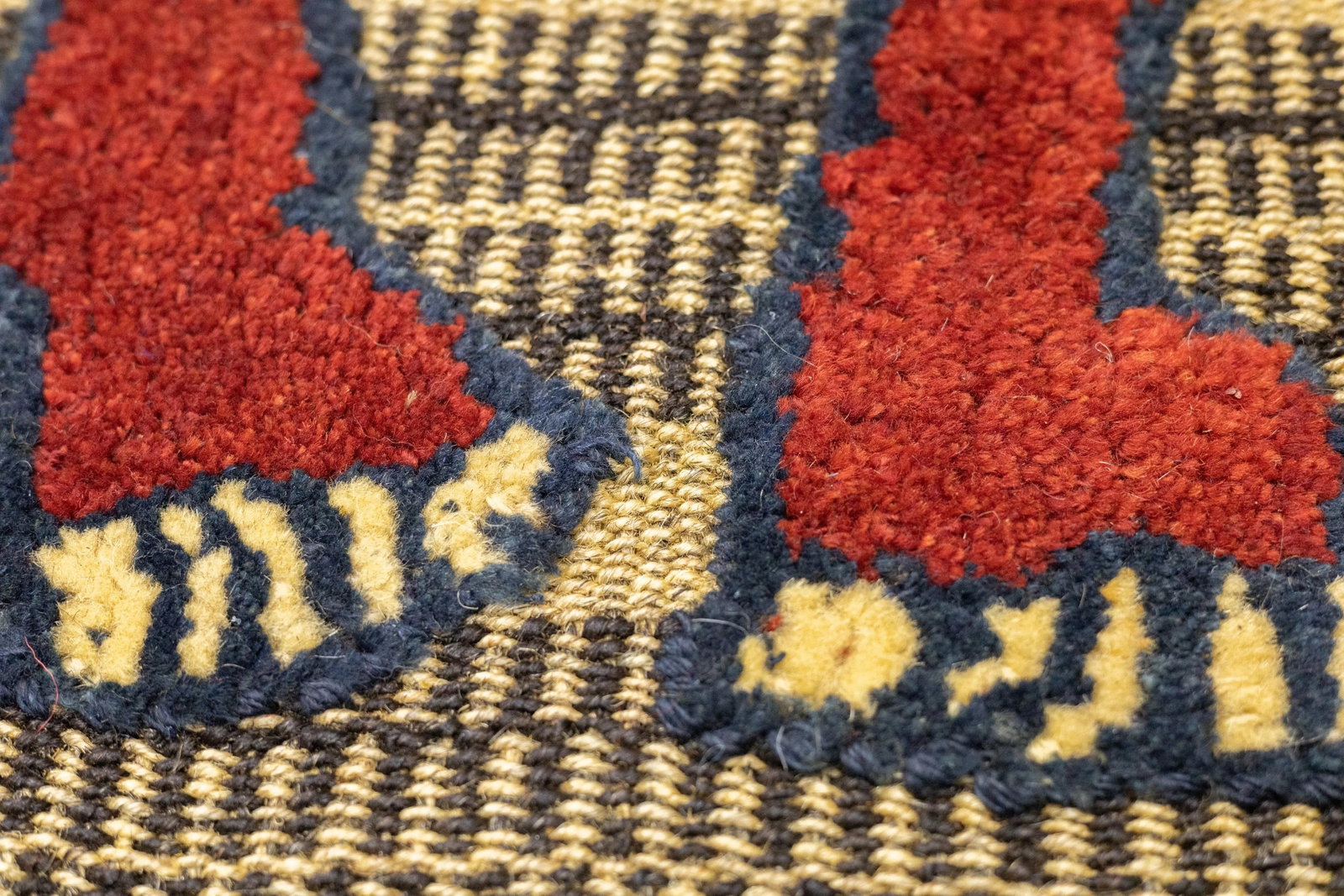 Antique Handwoven Gabbeh Palas Textile Art - 3