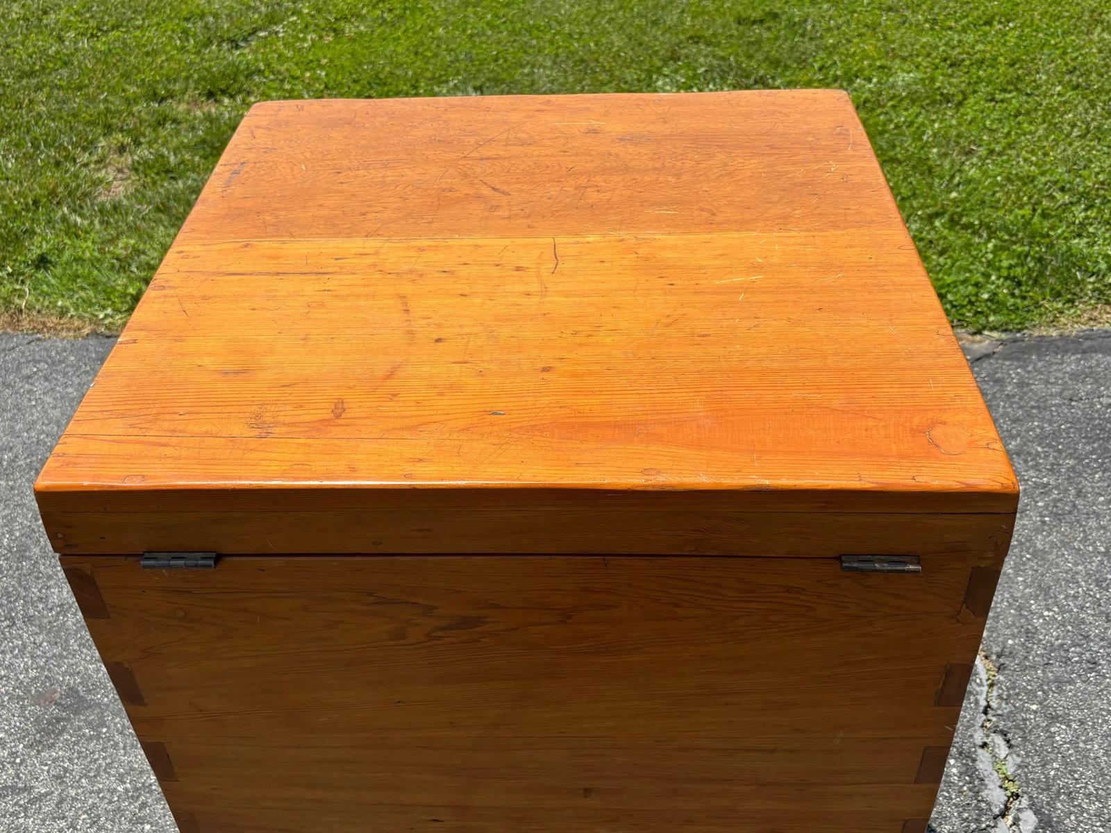 19th C. Southern American Grain or Sugar Bin - Likely North Carolina - 8