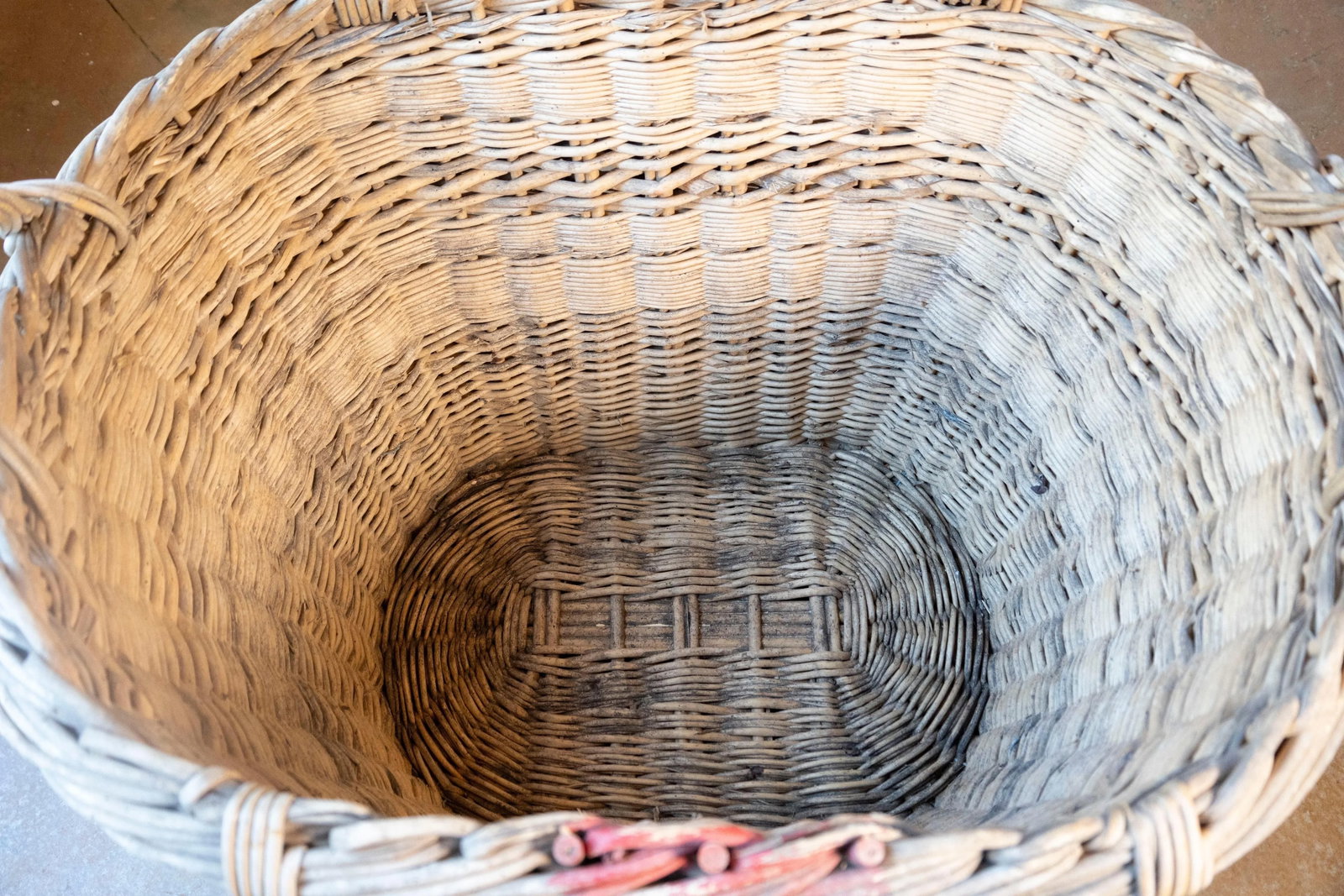 French Champagne Harvesting Basket, c. 1940s - 8