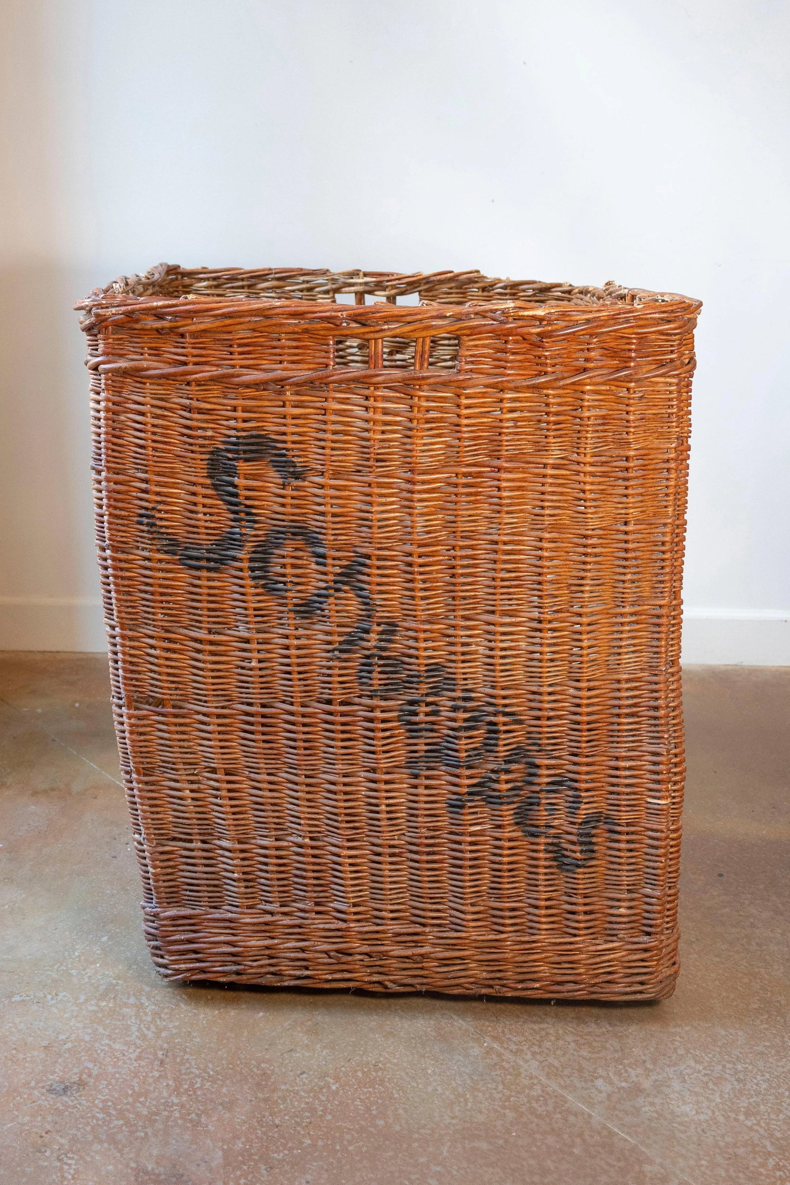 Early 20th Century English Wicker Advertising Basket – Schweppes - 2