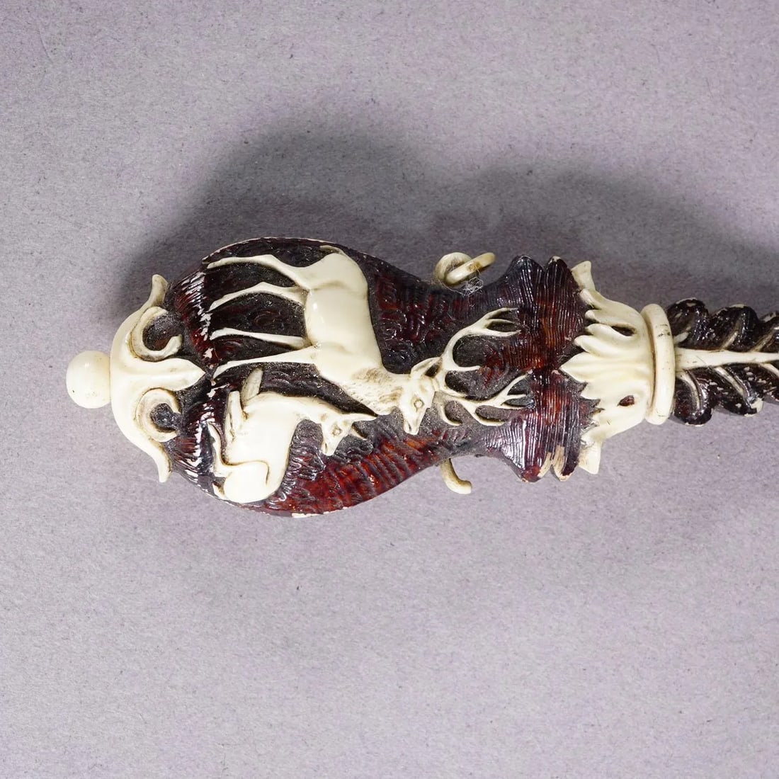 Antique Horn Snuff Box With Deer Relief Early 19th Century - 3