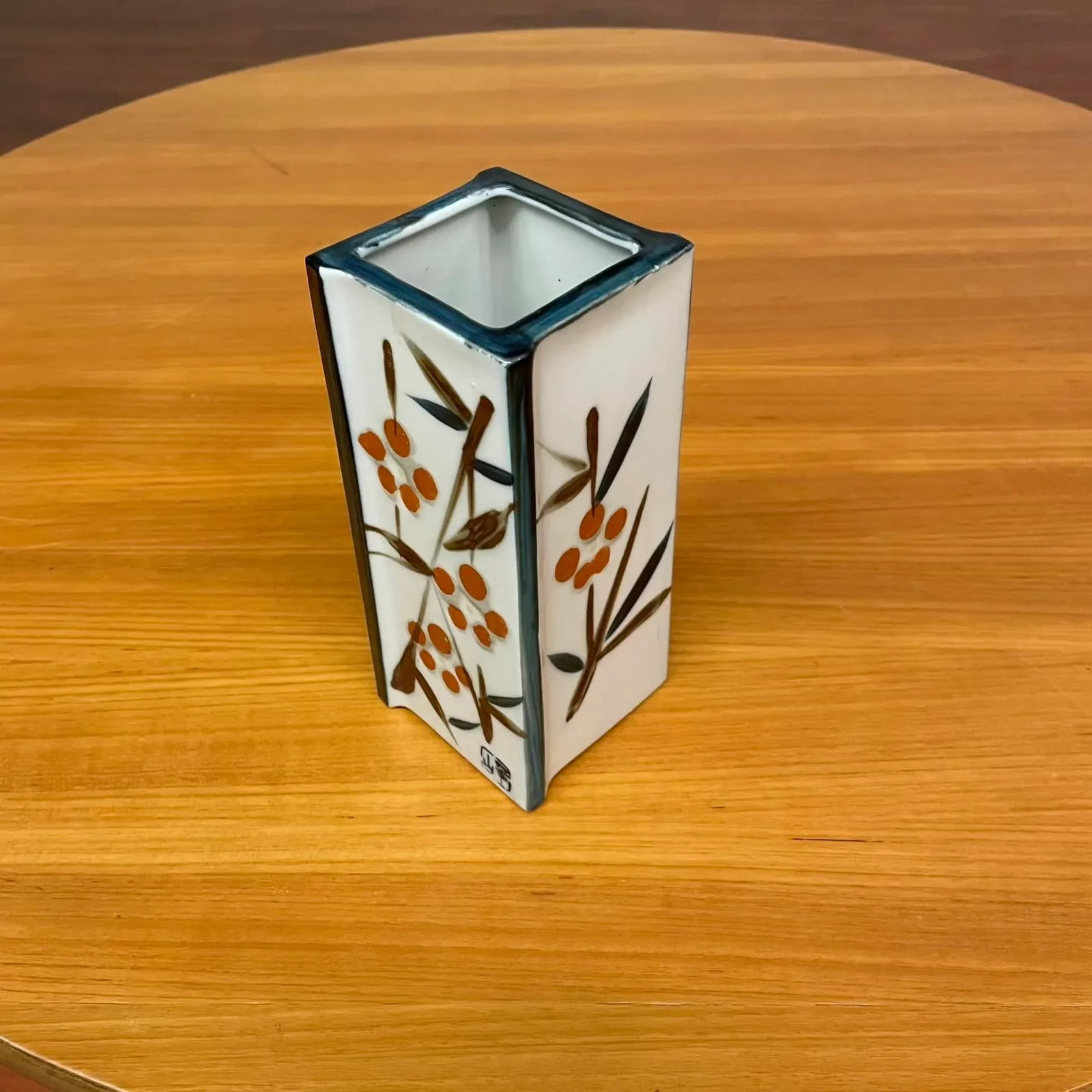 Japanese Hand-Painted Porcelain Vase With Floral Motif - Canted-Corner Square Form - 2