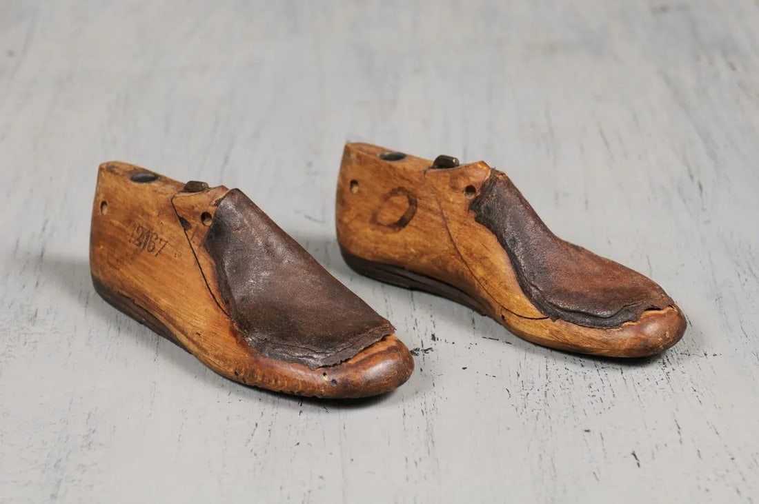 English Vintage Wood and Leather Handmade Cobbler's Shoe Lasts - A Pair - 3