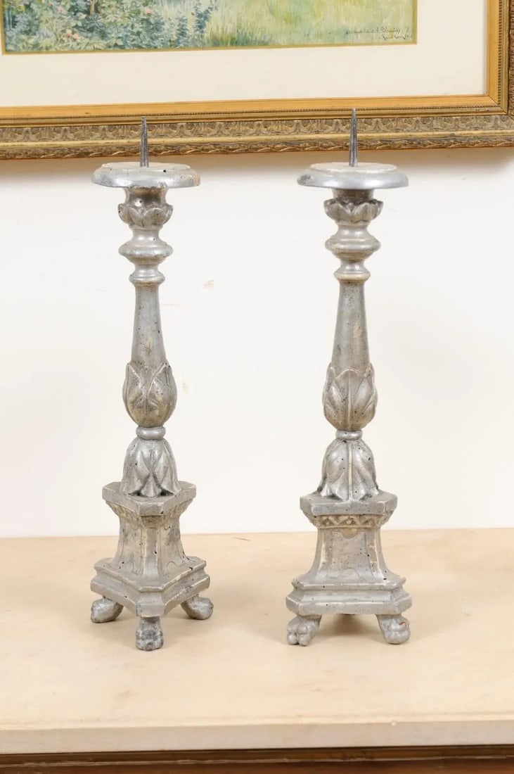 1850s Italian Silver Gilt Candlesticks with Carved Waterleaves - a Pair - 7