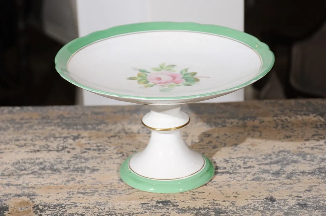 1880s English Victorian Botanical Compote with Roses, Green and Gold Accents - 8