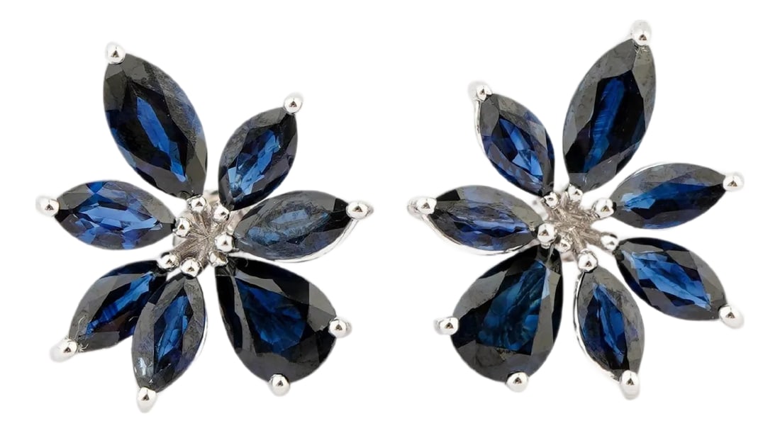 Natural blue sapphire 6.13cts earring in 18k gold: GW=5.36gm NW=4.13gm blue sapphire=6.13cts THIS IS A BRAND NEW PIECE Condition: Imperfections: No Imperfections Condition Notes: New Origin: India Materials & Techniques: 18K White Gold, Sapphire