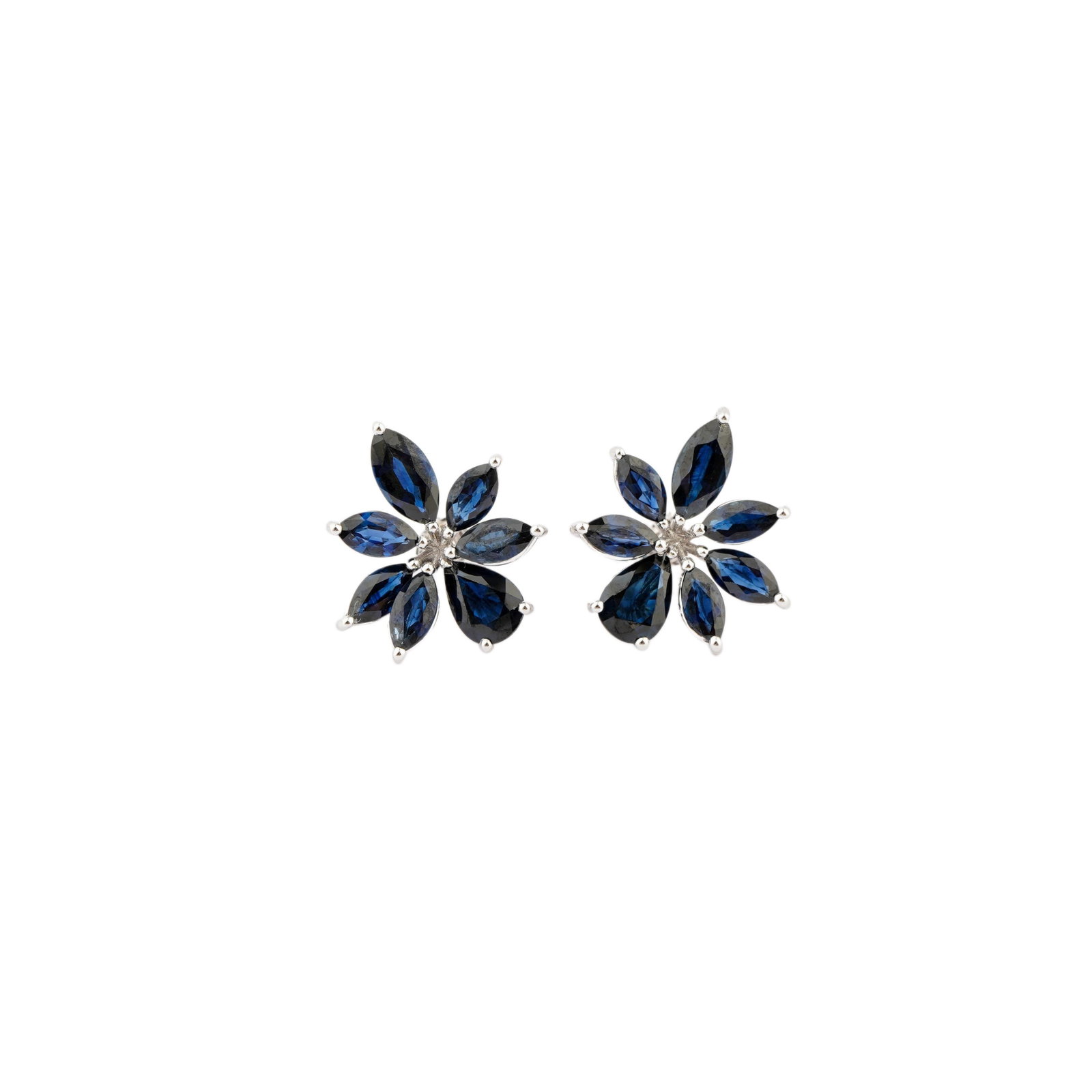 Natural blue sapphire 6.13cts earring in 18k gold - 3