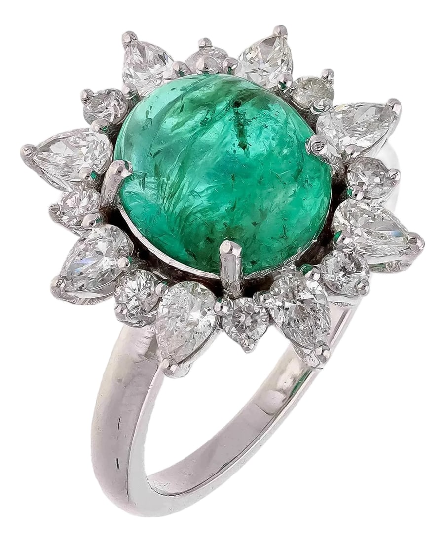Natural Zambian Emerald Ring with Diamond and 18k Gold: This is a wonderful natural Zambian Emerald ring. it has very high quality emeralds and very good quality diamonds ( vsi ) clarity and G Colour . Emerald: 3.28 carats diamonds : 1.02 carats gold :