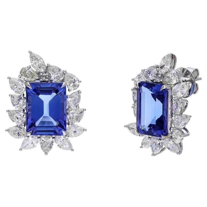 Natural tanzanite and natural diamond earrings in 18k gold, A Pair - 5