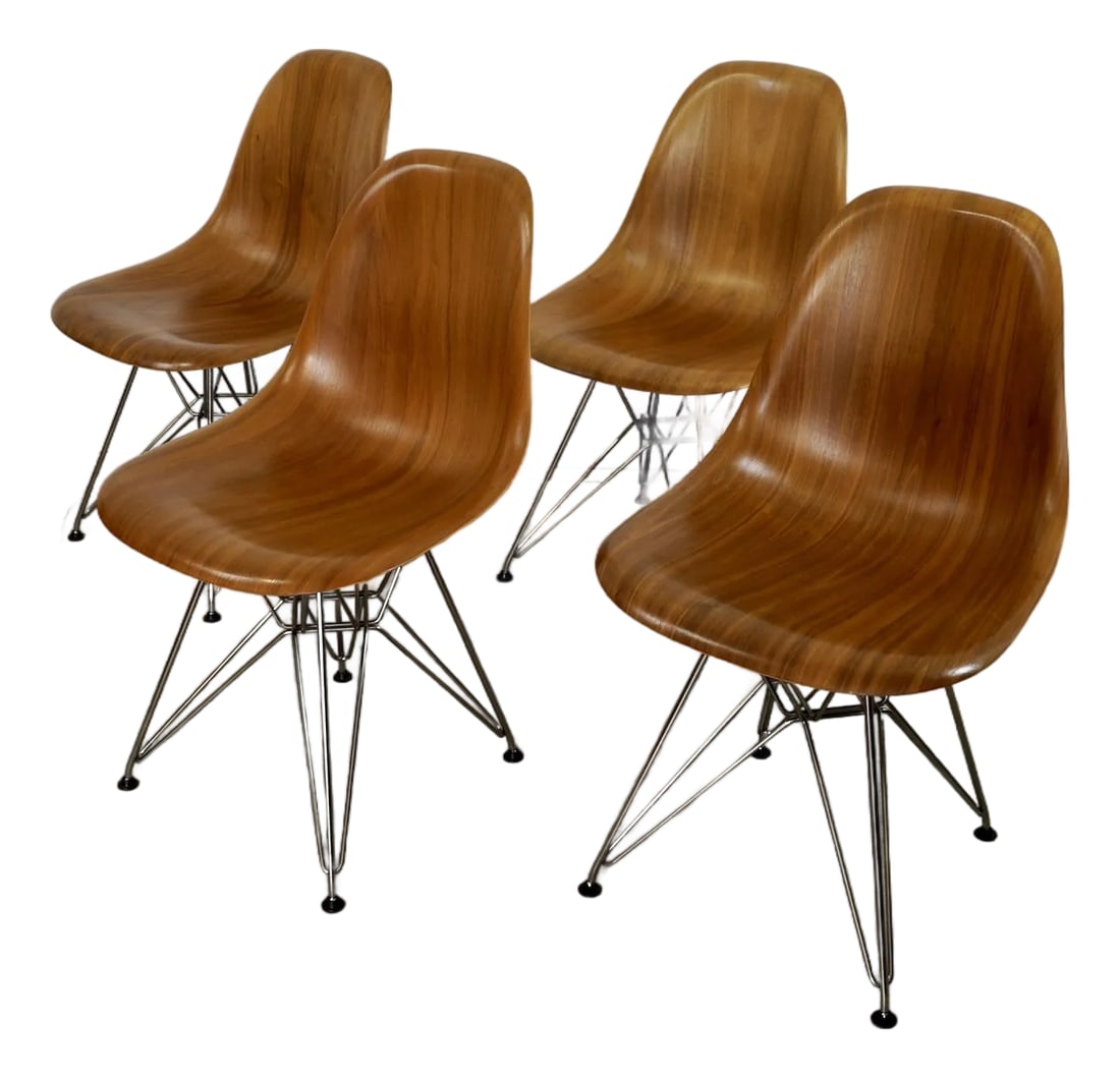 Set of 4 Authentic Herman Miller Eames Walnut Dining Chairs (1 of 12)