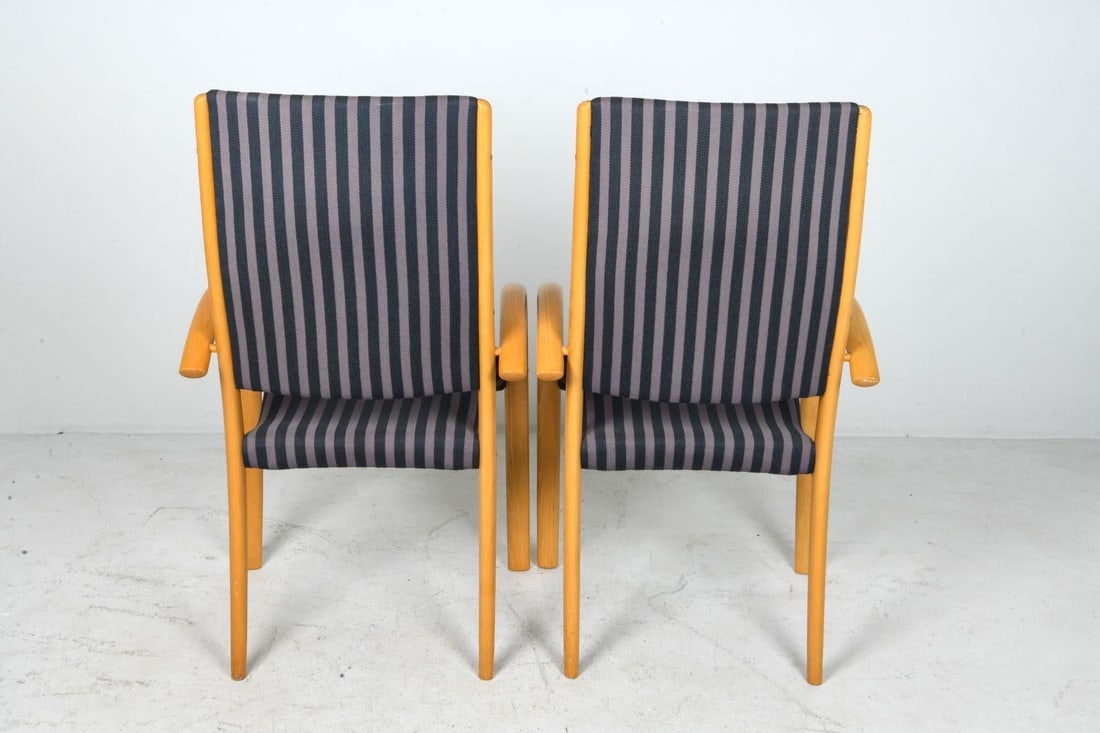 Pair of Vintage 'Harlekiini' Style Finnish Lounge Chairs - 4