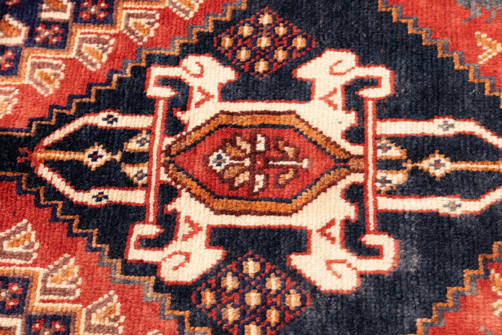 1970s Hand-Knotted Persian Qashqai Rug 2'8" X 5'4" - 12