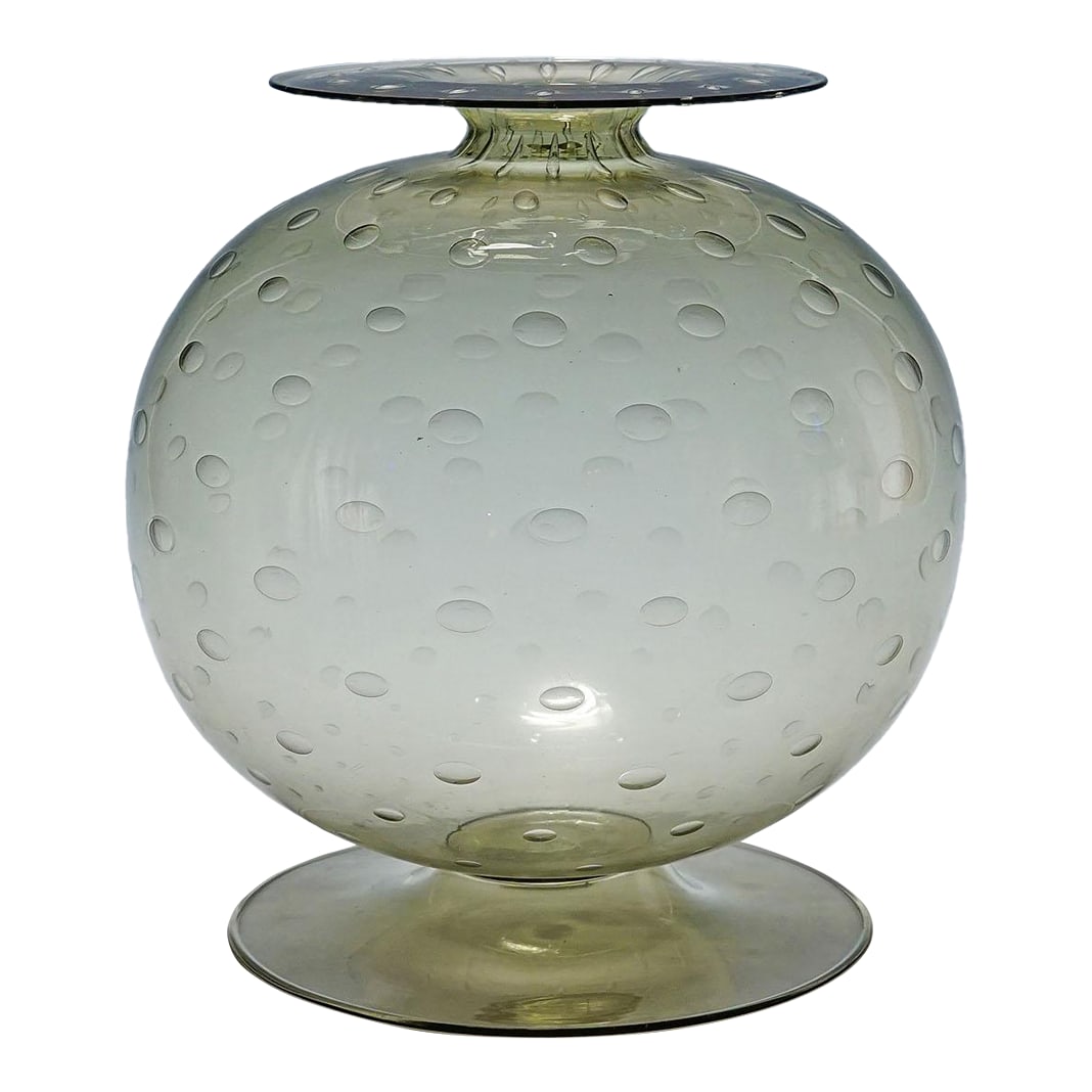 Vetro Soffiato Vase by Pauli & Cia. c.v.m. Murano: Vetro Soffiato Vase by Pauli & Cia. C.V.M. Murano An antique 'Vetro Soffiato' art glass vase, distributed by Pauli & Cia. C.V.M and manufactured by Pauli, Venini or Cappelin. Murano Venice, circa 1920