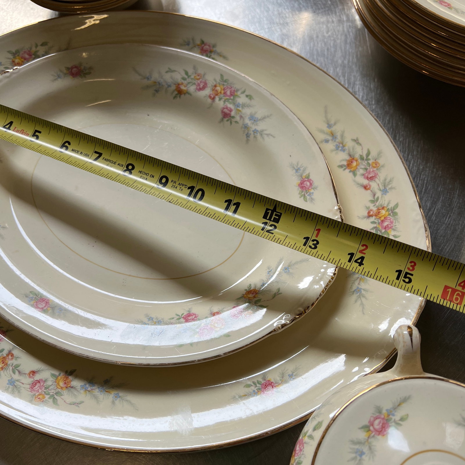 1970s Gorgeous Collection of Ceramic Eggshell Nautilus Plates and Serving Pieces- Set of 77 - 5
