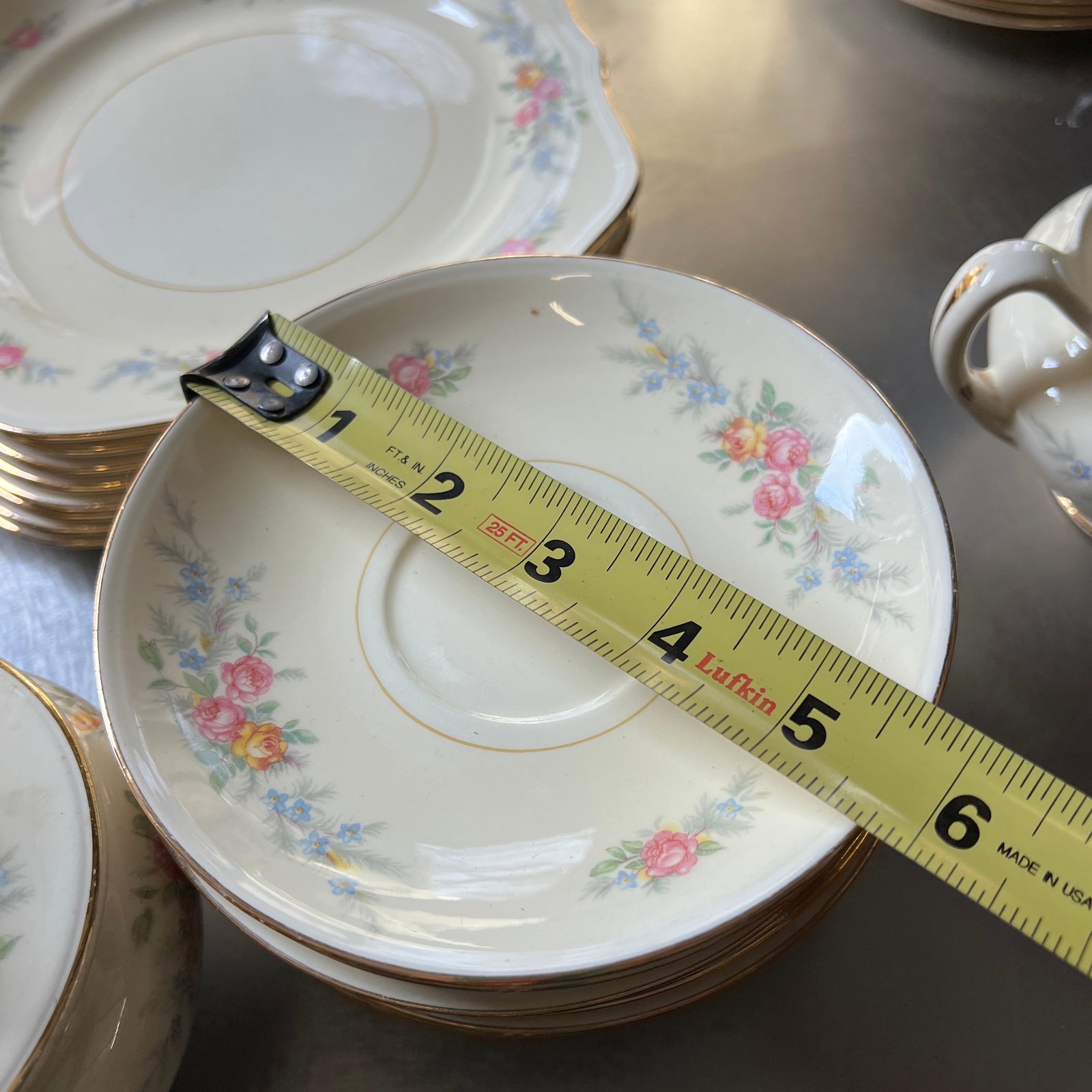1970s Gorgeous Collection of Ceramic Eggshell Nautilus Plates and Serving Pieces- Set of 77 - 9