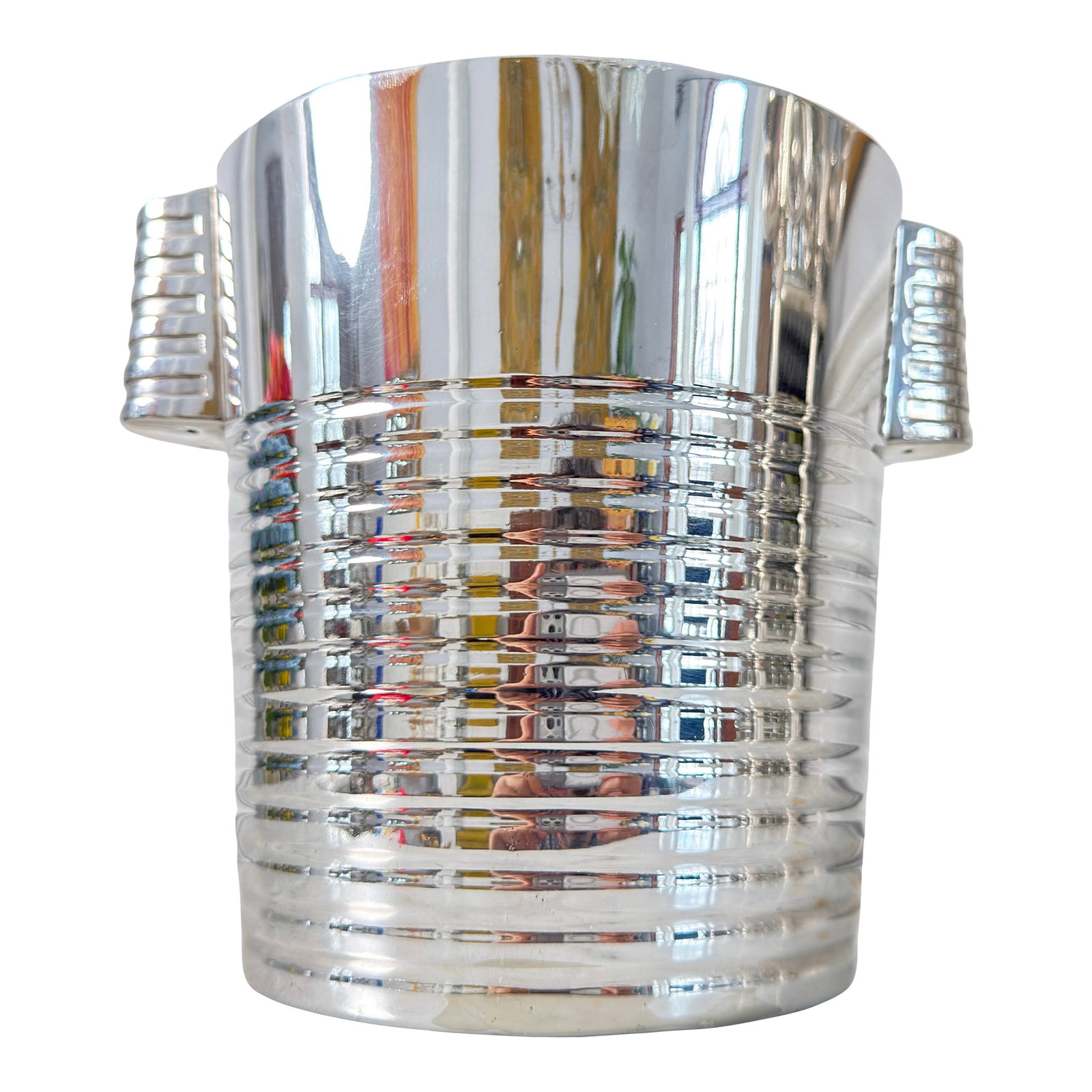 Silver Plated Ice Buckets Luc Lanel, French Work, Christofle. Circa 1930: Introducing the icon "Ondulations" champagne buckets, designed by Luc Lanel for Christofle in 1933. This masterpiece exemplifies the synergy between ceramic and silverware creations in the 1930s, unde