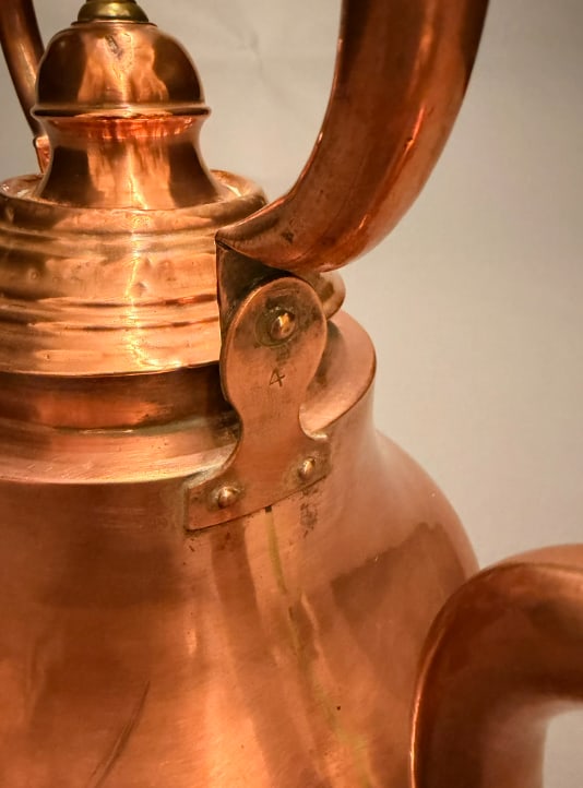 18th Century Flemish Antique Copper Teapot, Hand Wrought With Brass Finial, Circa 1780 - 7