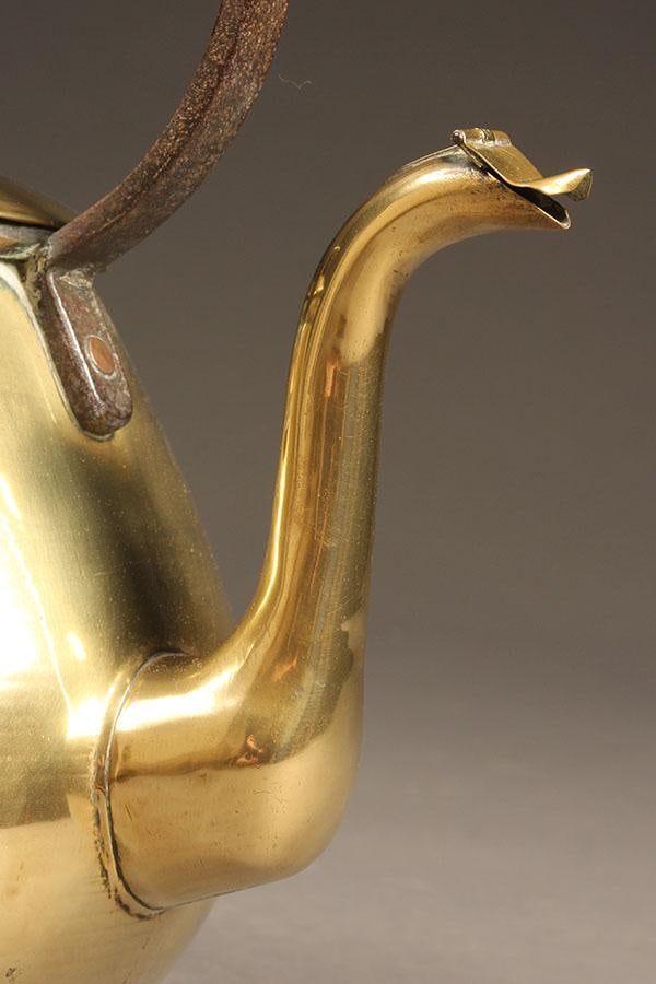 18th Century French Brass Teapot With Wrought Iron Handle, Circa 1790 - 9
