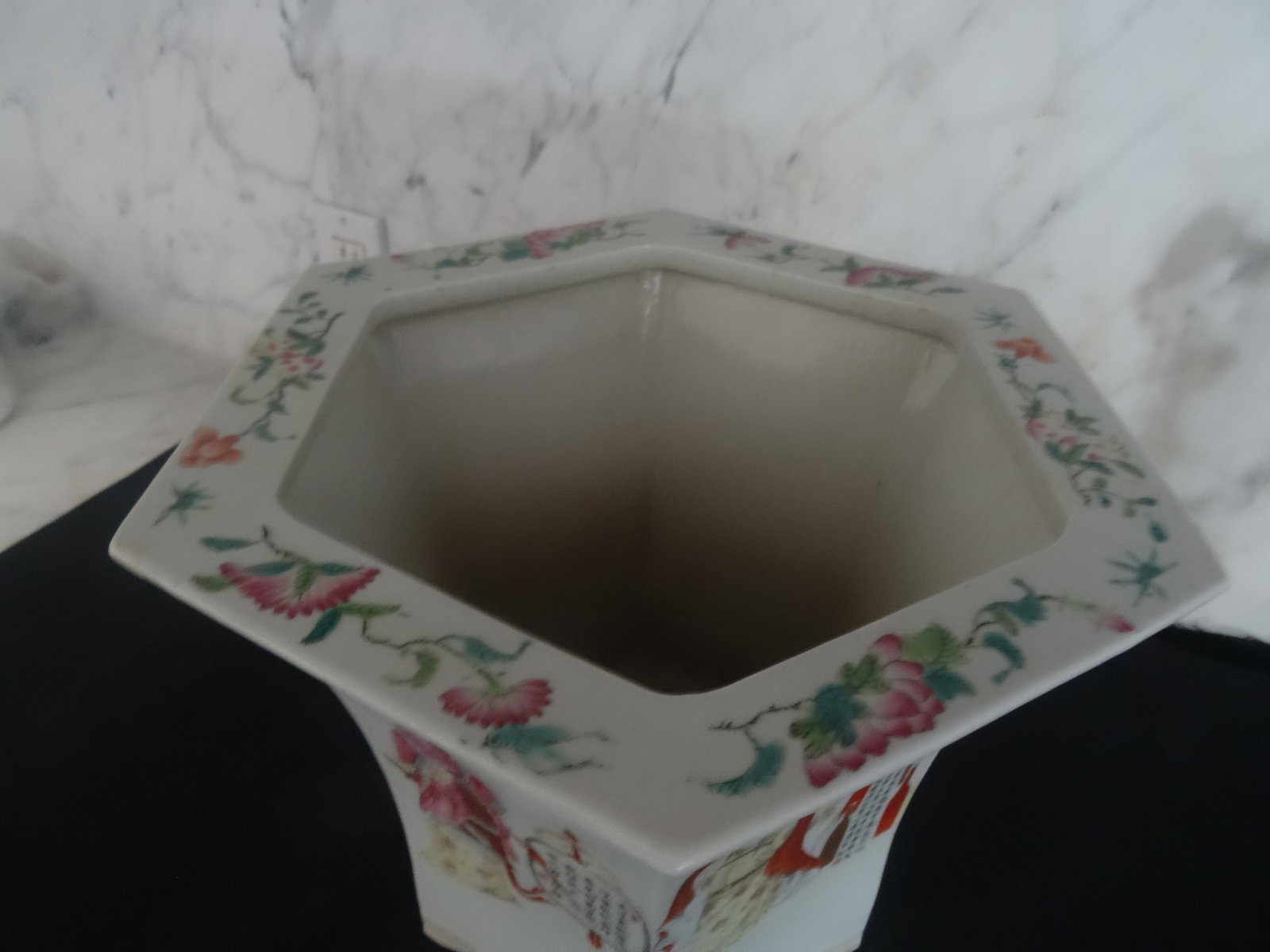 Antique Chinese Jardiniere in a Hexagon Shape - 2