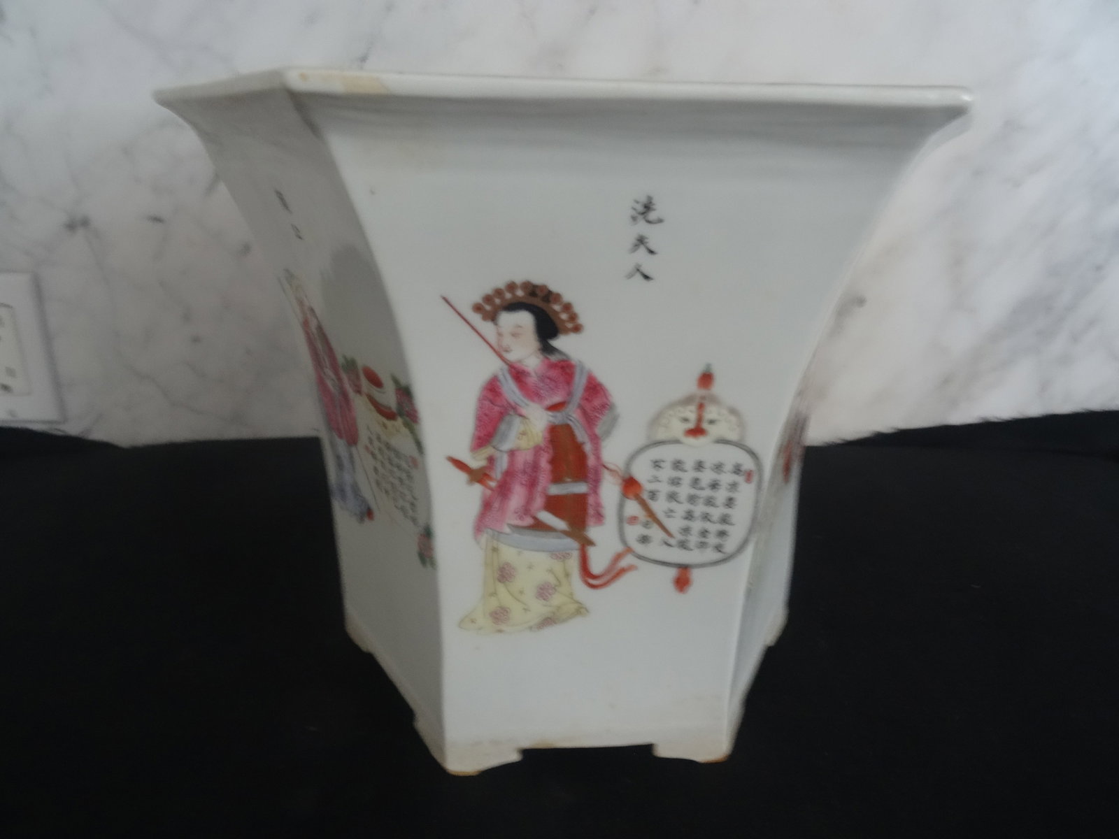 Antique Chinese Jardiniere in a Hexagon Shape - 8