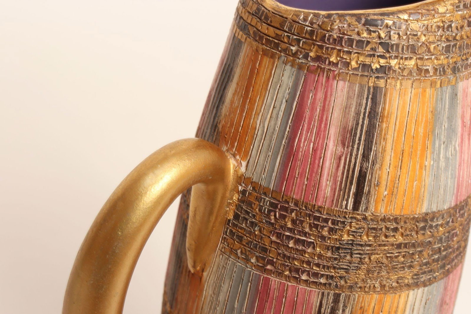 Vintage Italian Modernist Gilt Ceramic "Seta" Pitcher by Aldo Londi for Bitossi - 9