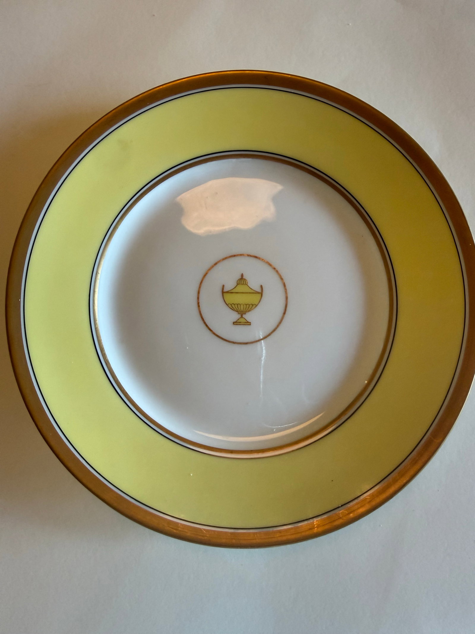 Richard Ginori "Impero Yellow" Porcelain Dinner Service for 9 "” Neoclassical, Italy (46 - 4